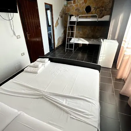 Hotel Orikum فندق أوريكوم